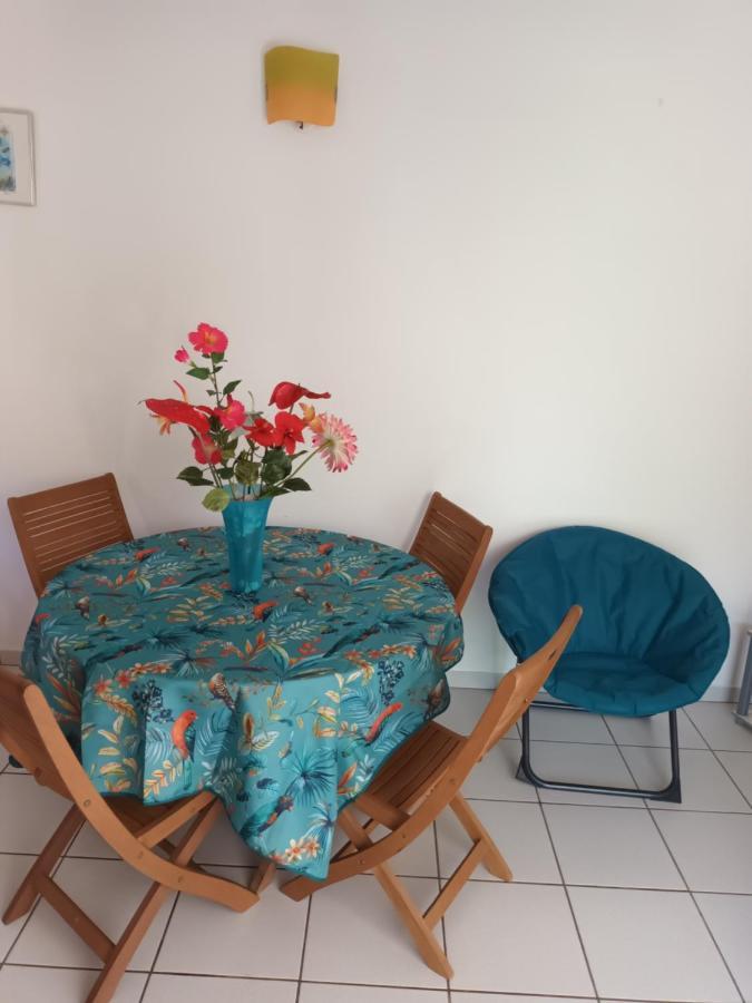 Residence Corail Sainte-Rose Esterno foto